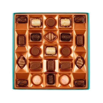 6x 262g Thorntons Classic Collection Milk Dark White Chocolate Gift Box