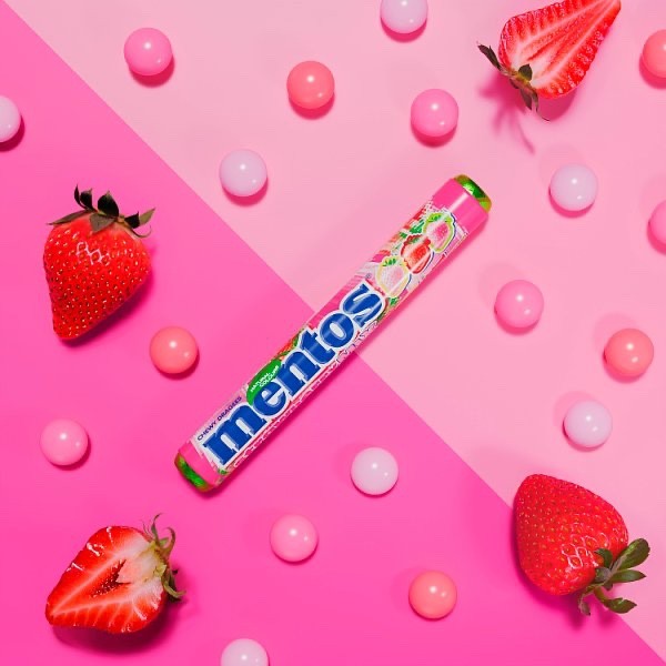 37.5g x 40 | Mentos Strawberry Mix & Green Apple Chewy Rolls Bulk Pack