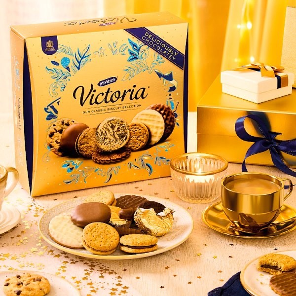 6 x 490g McVitie's Victoria Our Classic Biscuit Selection Chocolates Gif