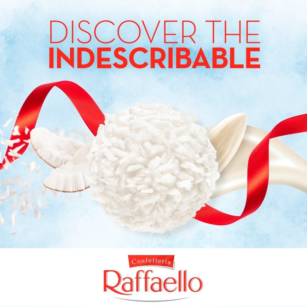 30g x 16 Raffaello Coconut & Almond Treat Packs T3 Display Box Multipack